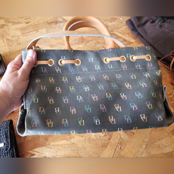 Dooney and Bourke - Picture 2 of 7